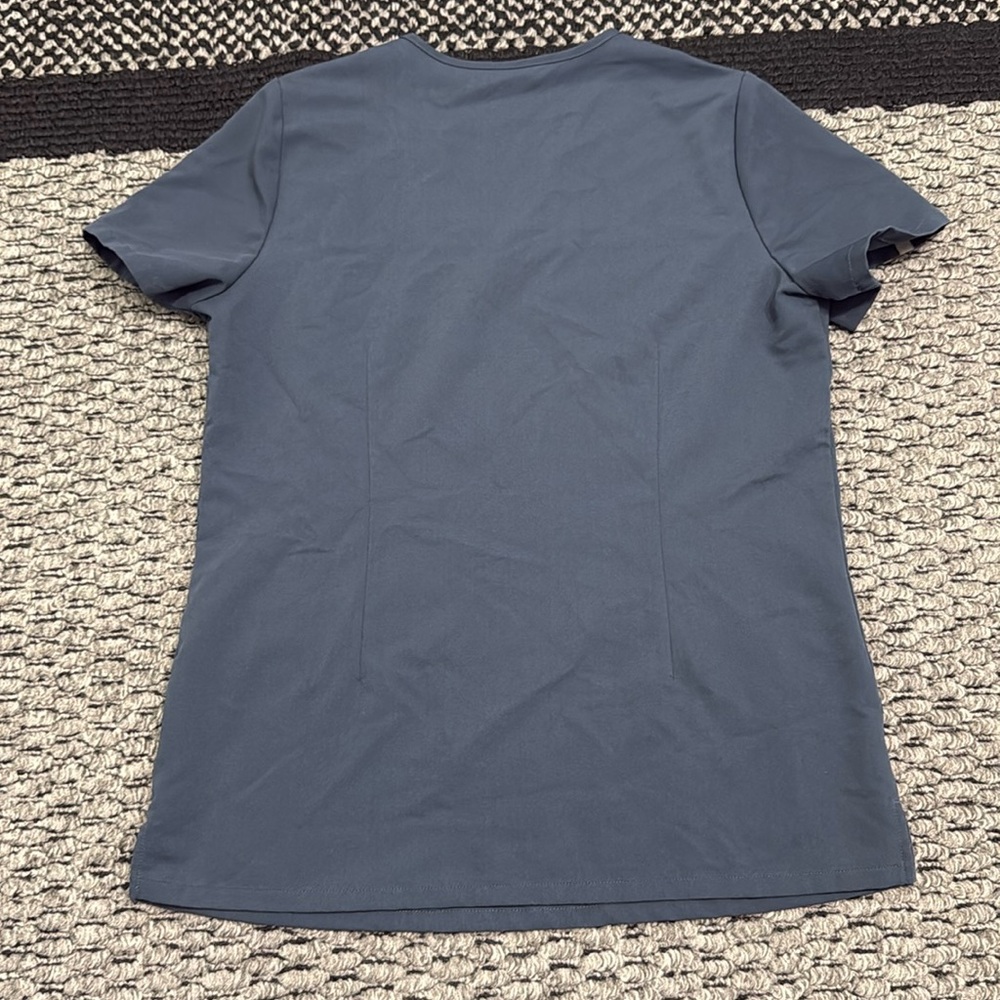 Figs Casma Scrub Top Women’s Sz Small Blue Medical Workwear Healthcare Hospital - Picture 2 of 9